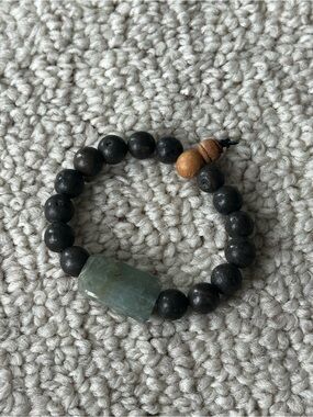 Judith Bright Handmade dolomite beaded Bracelet with stormy aquamarine stone